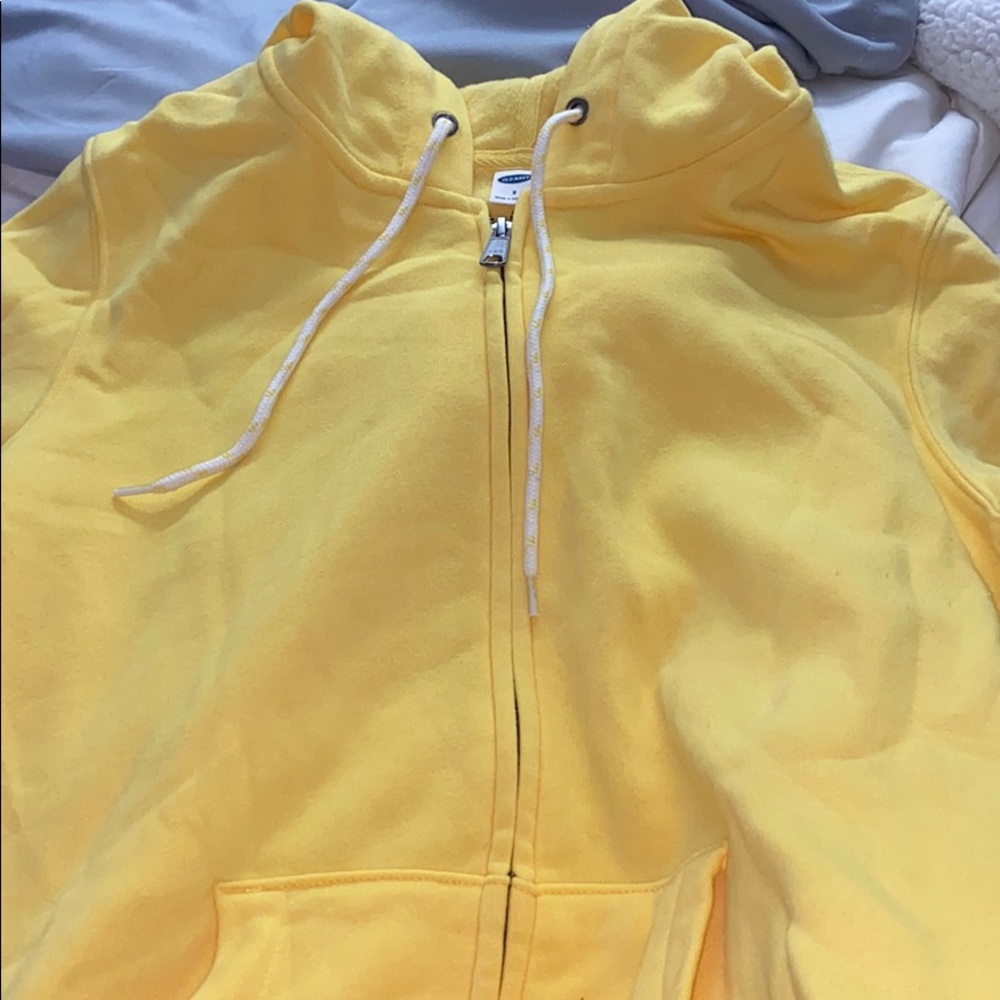 yellow old navy hoodie